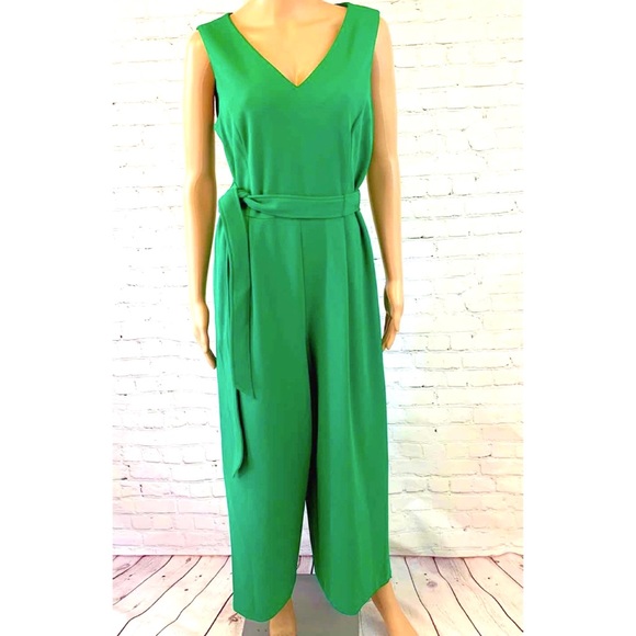 Calvin Klein Pants - Calvin Klein Gorgeous Green Jumpsuit Sz 10!!!!!!!!